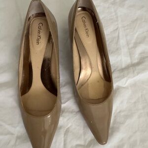 Calvin Klein Women's Tan Pumps